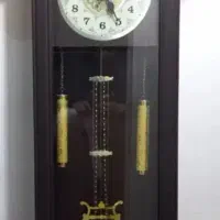 ساعت ایستاده
