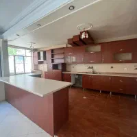 650 متر دربستی  یکجا اجاره    جمالزاده شمالی