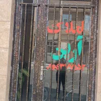 یک باب مغازه تجاری در خیابان شهرداری
