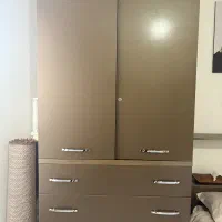 کمد لباس و کتابخانه