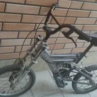 دوچرخه ۱۶