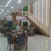 آشپز و سالن کار