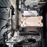 I3 12100 - B660M - 256 SSD - 16GB RAM - 4GB 1650