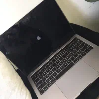 مک بوک پرو ۲۰۱۸