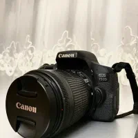دوربین canon 750D در حد صفر