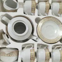سرویس چای خوری ۱۷پارچه زرین