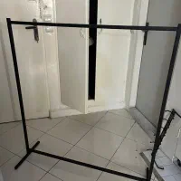 رگال فلزی بسیار با کیفیت مناسب مزون و مغازه