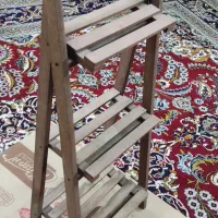 استند با پایه گلدان