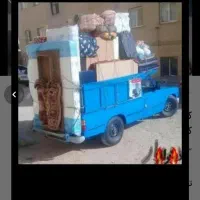 کارگر حرفه ای اساس منزل و حمل بار اثات و اسباب کشی