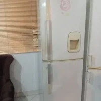 ماشین یخچال سالم و بدون برفک