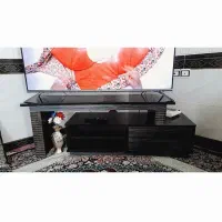 میز تلوزیون دوتیکه کاملا سالم وبدون شکستگی