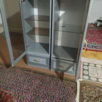 کتابخانه ایستاده دوقلو