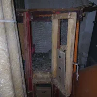 قفس چوبی