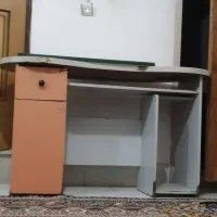 میز کامپیوتر