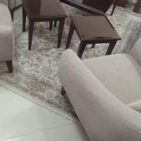 مبل ۶ نفره با ست میز عسلی