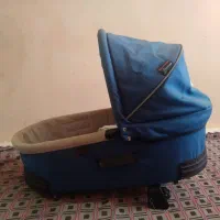 تخت کنار مادر قابل حمل‌ونقل