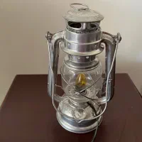 فانوس|کلکسیون اشیاء عتیقه|مشهد, هفت تیر (آب و برق)|دیوار