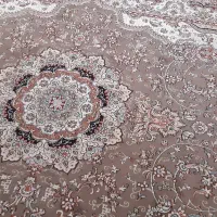 دوعدد فرش ۶متری و۴عدد پشتی طرح خود فرش