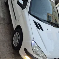 ۲۰۶ مدل ۹۲ رخ درحد ۱۴۰۲ شاسی سالم