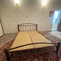 تخت همراه ۲کف تخت