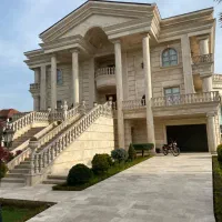 عمارت ۷۵۰ / قلب نوشهر /فروش نقدی/امکانات کامل
