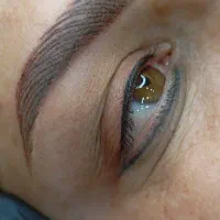 خدمات تخصصی در سالن زیبایی