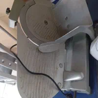 ترازو و کالباسبر