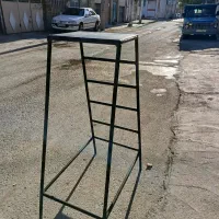 چهار پایه فلزی