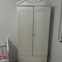 تخت و کمد کودک تا ۷ سال