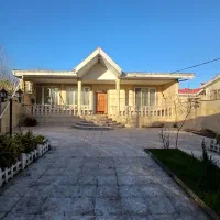 ویلای ۳۰۰متری ۴سال ساخت سند دار فوری فوری