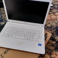 لپ تاپ سامسونگ نو و تمیز