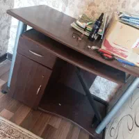 میز کامپیوتر