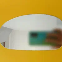 شیشه آینه بغل ماشینت شکسته ...