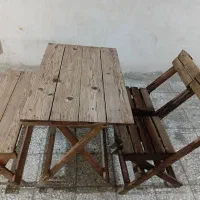 میز چوبی