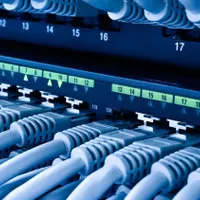 خدمات شبکه کامپیوتر امنیتVOIP ایزابل میکروتیک سرور