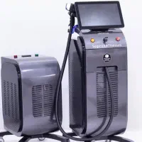 استخدام اپراتور لیزرموهای زائدخانم