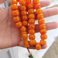 تسبیح‌ کهربای دست خورده