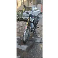 موتور   mkz   200cc