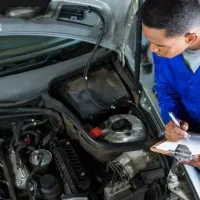 به یک شاگرد میکانیک نیمه ماهر نیازمندیم