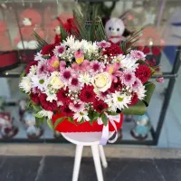 گل رز باکس گل دسته گل تاج گل