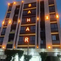 اجاره واحد اداری ۹۸ متری نوساز،بر بلوار اصلی