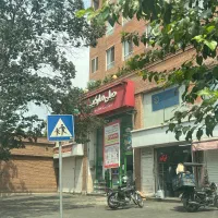 200-متر-تجاری-با-ملکیت-ارتفاع-بلند