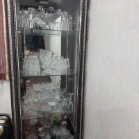 ویترین بسیار شیک و کاملا تمیز