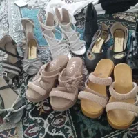 تعدادی کفش جهت معاوضه