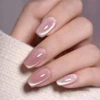 خدمات کاشت ناخن با ژل