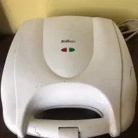 ساندویچ میکر فلر سفید