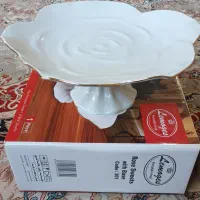 شیرینی خوری