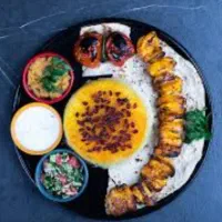شاگردآقا و کارگر خانم