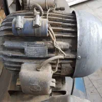 پمپ ۲۵۰ لیتری