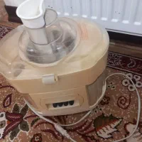 دستگاه آبمیوه گیری